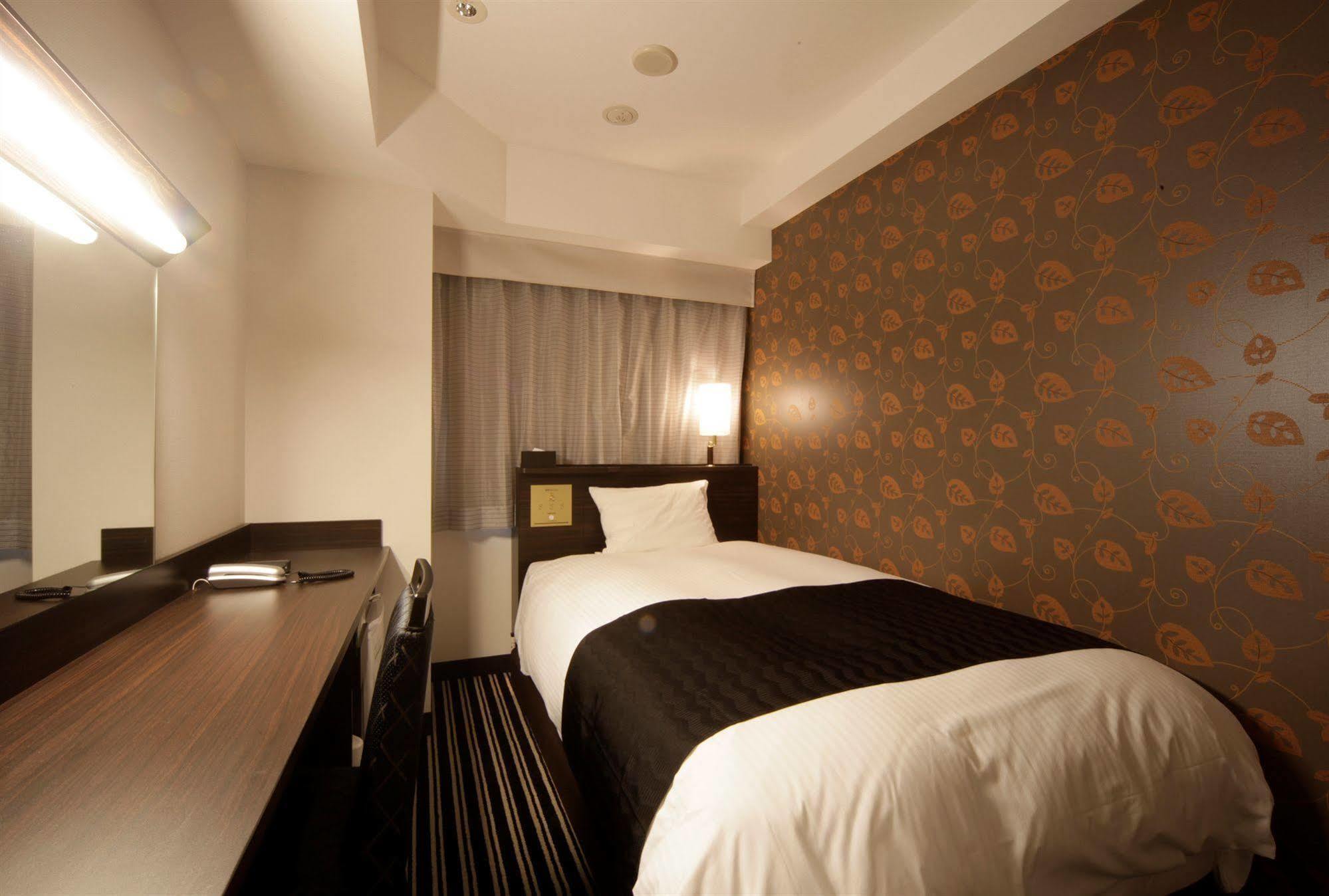 Apa Hotel Ningyocho Ekikita Токио Екстериор снимка
